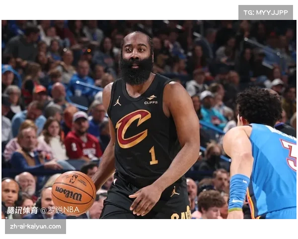 华莱士20分10助攻3抢断 雷霆控卫展现全面组织能力